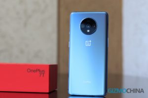 OnePlus 7T ruke na 11