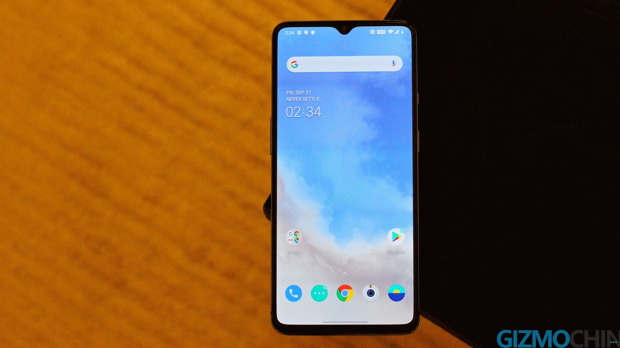 OnePlus 7T predstavljen