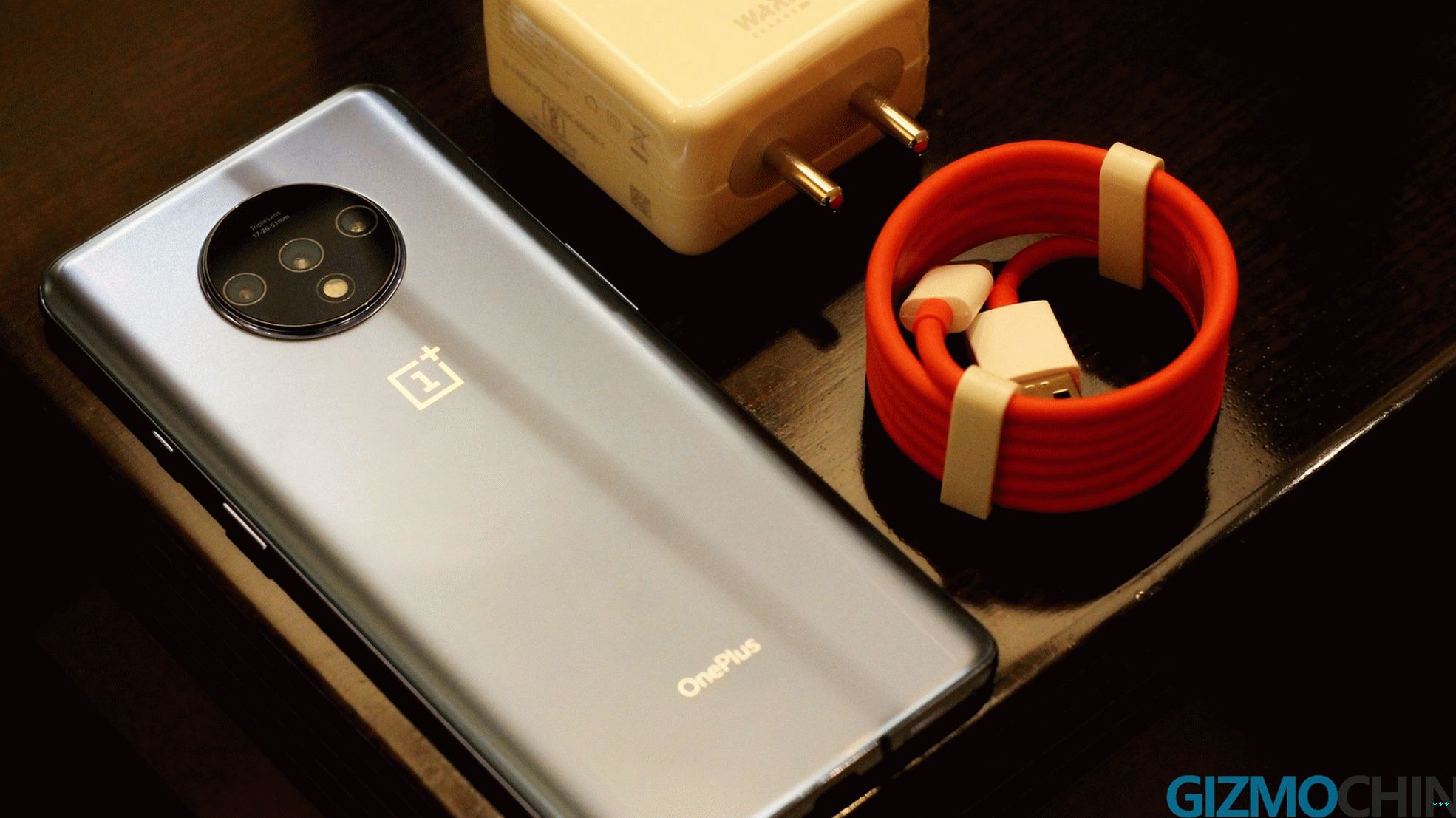 OnePlus 7T Warp Charge