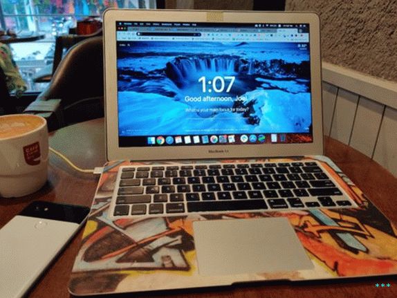 redovan ni način uzorka za OnePlus 7T kameru