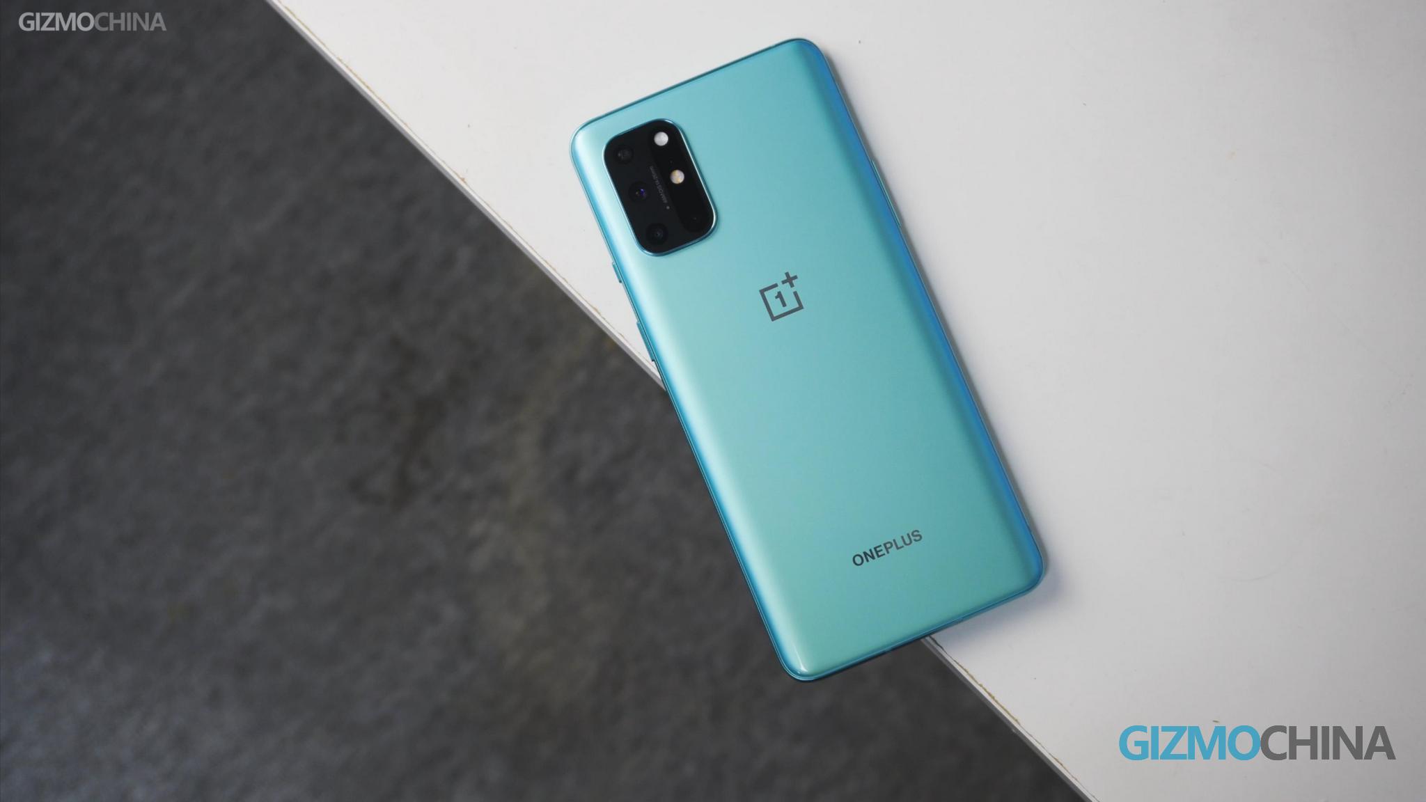 Istaknuto OnePlus 8T 